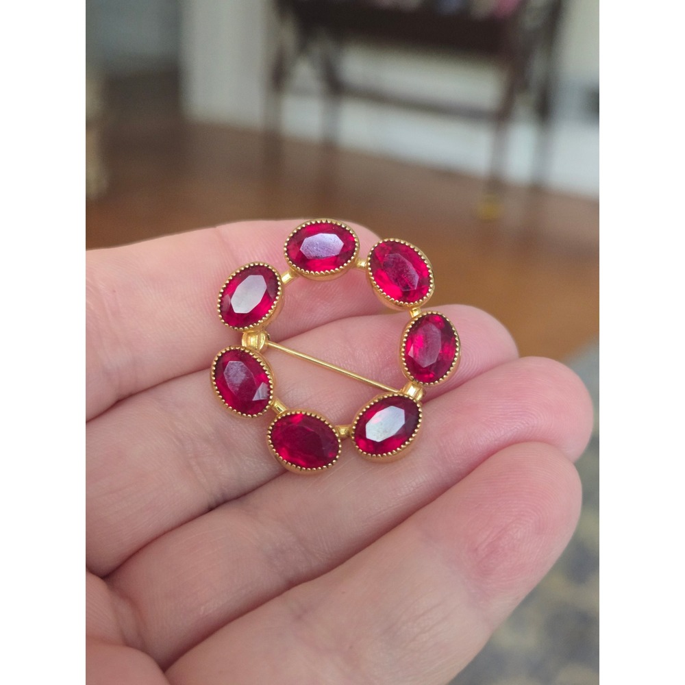 12K Gold Filled Garnet or Pink Topaz? Circle Wreath Brooch Vintage